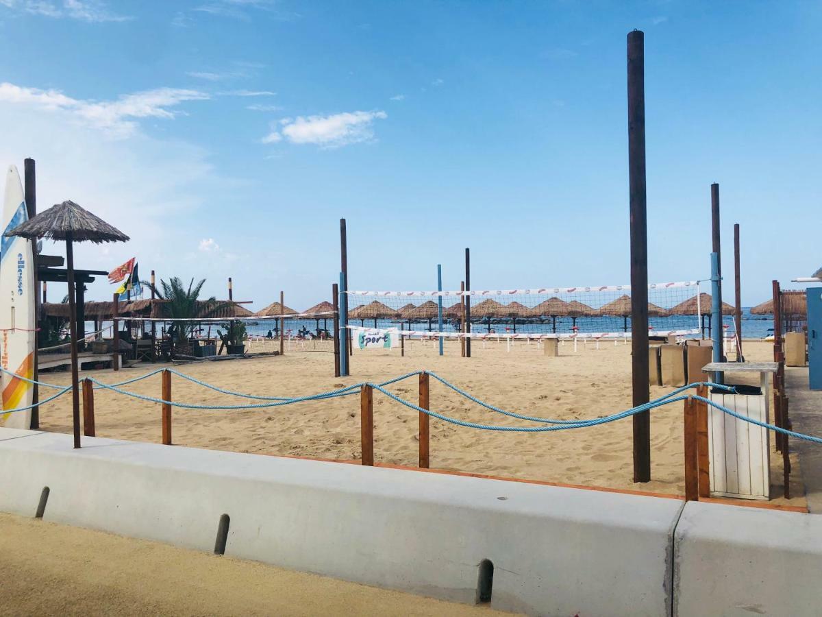 Appartamento sul mare Francavilla Al Mare Exterior foto
